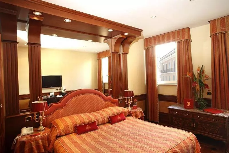 Bio Hotel Raphael   Relais & Châteaux