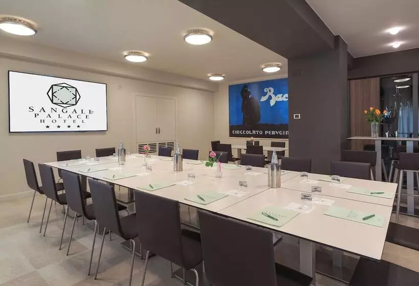 هتل Sangallo Palace