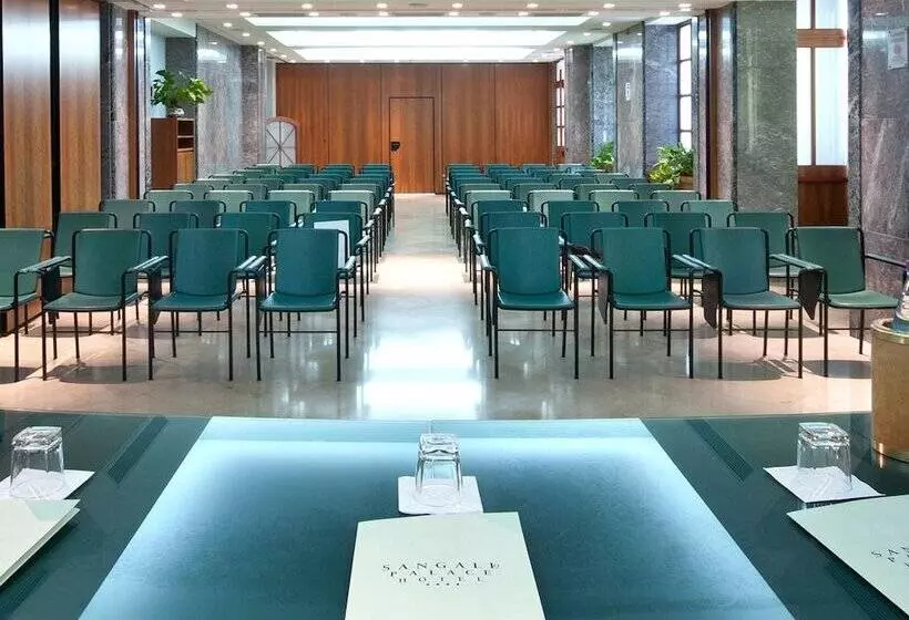 هتل Sangallo Palace