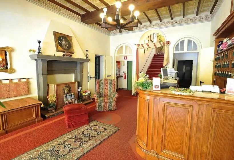 هتل Villa Kinzica