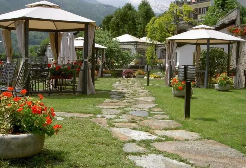 ホテル Albergo Miniere