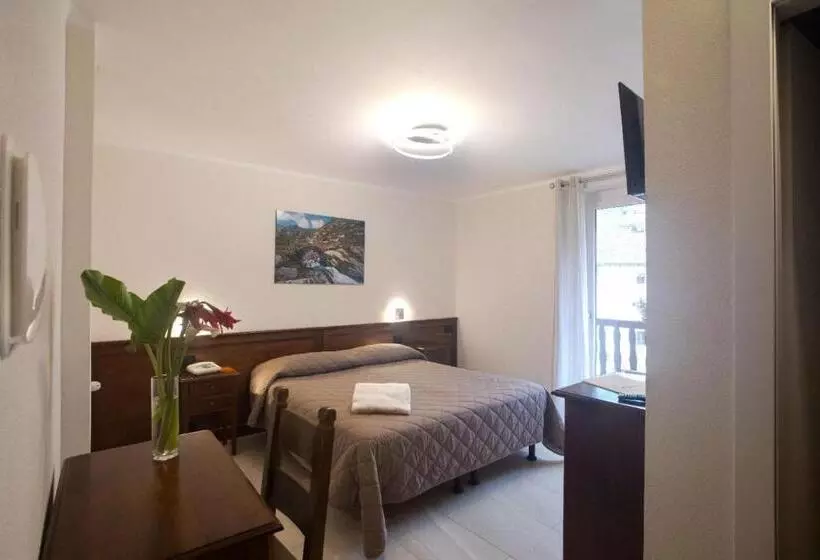 ホテル Albergo Miniere