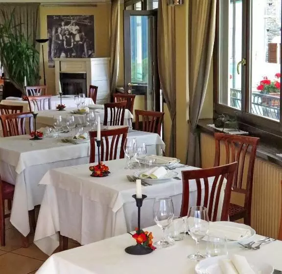 ホテル Albergo Miniere