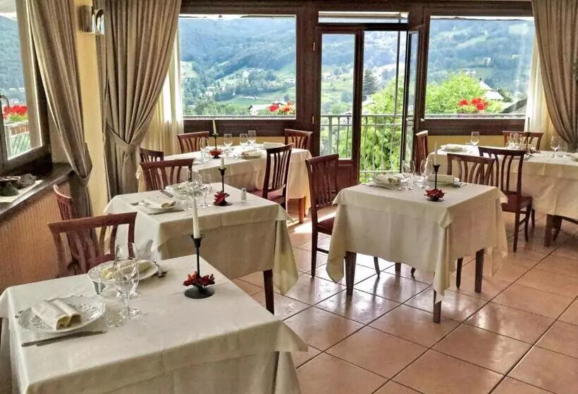 ホテル Albergo Miniere