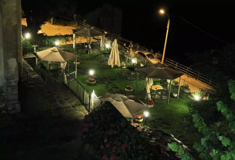 ホテル Albergo Miniere