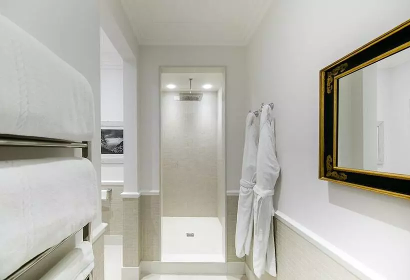 فندق Bellevue Syrene