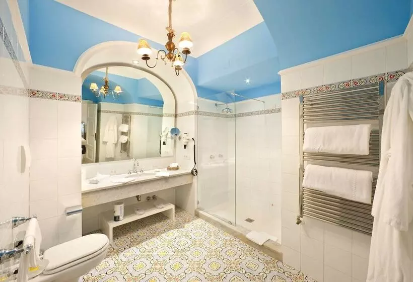 فندق Bellevue Syrene