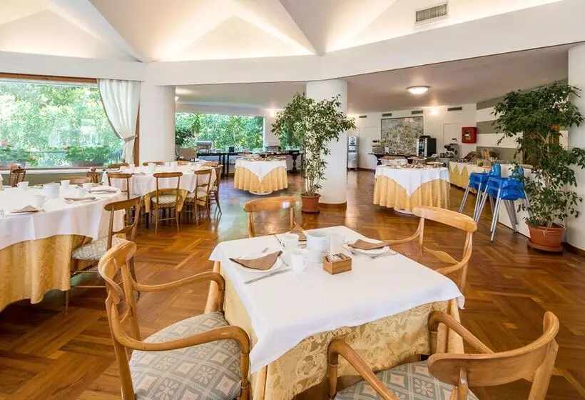 Отель Best Western Regina Elena