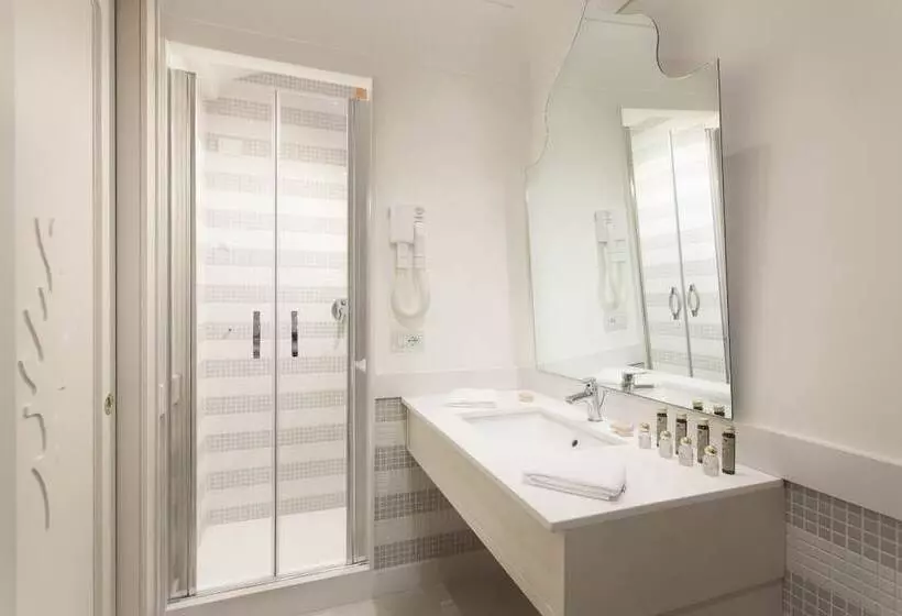 هتل Corallo Sorrento