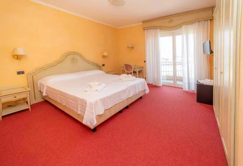 בית מלון כפרי Della Torre