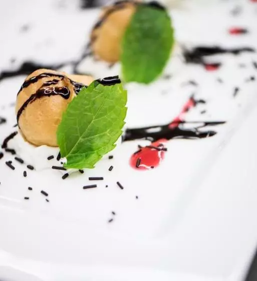 فندق Enzian Genziana