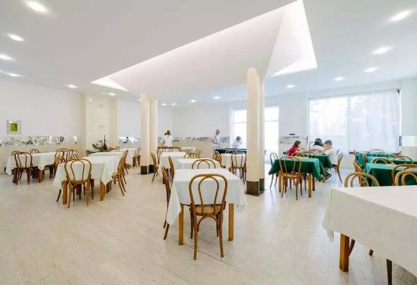 Отель Giancarlo