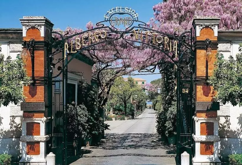 Grand Hotel Excelsior Vittoria