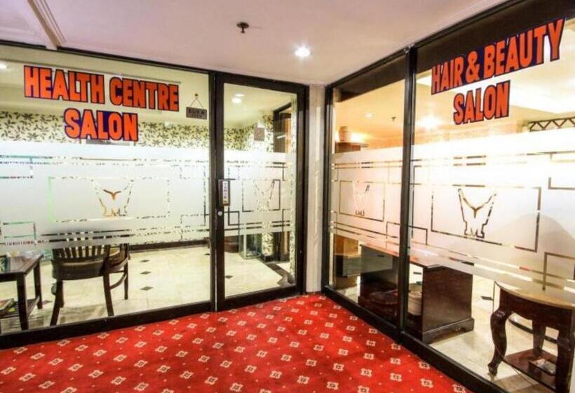 فندق Grand Menteng