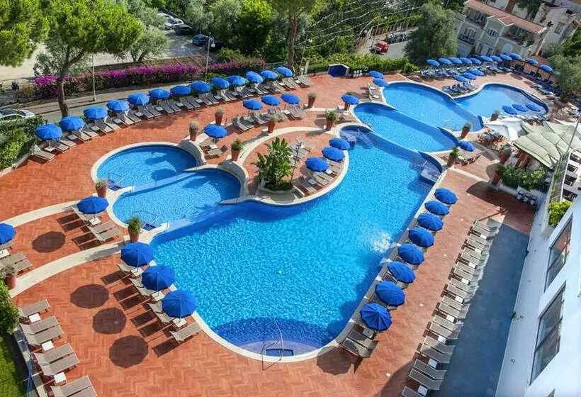 호텔 Hilton Sorrento Palace