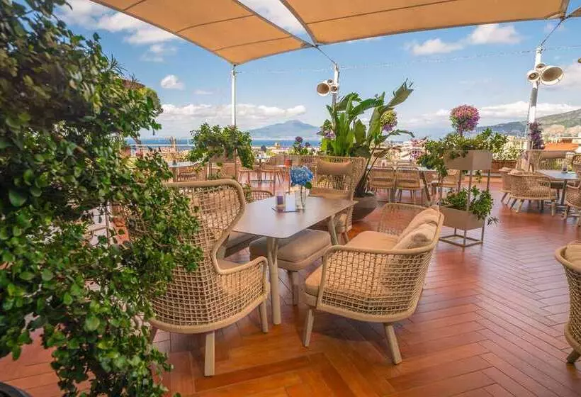 호텔 Hilton Sorrento Palace