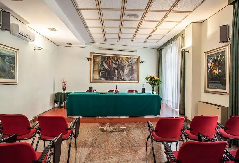 בית מלון כפרי Leonardo Da Vinci