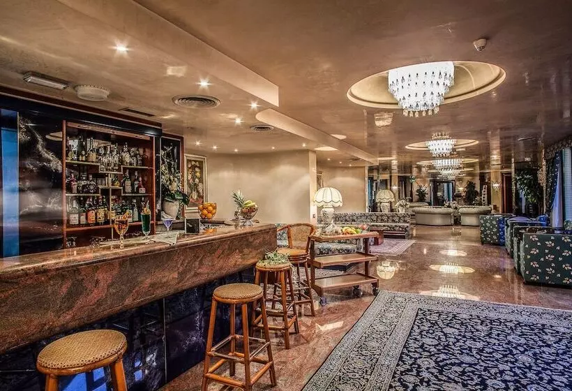 בית מלון כפרי Leonardo Da Vinci