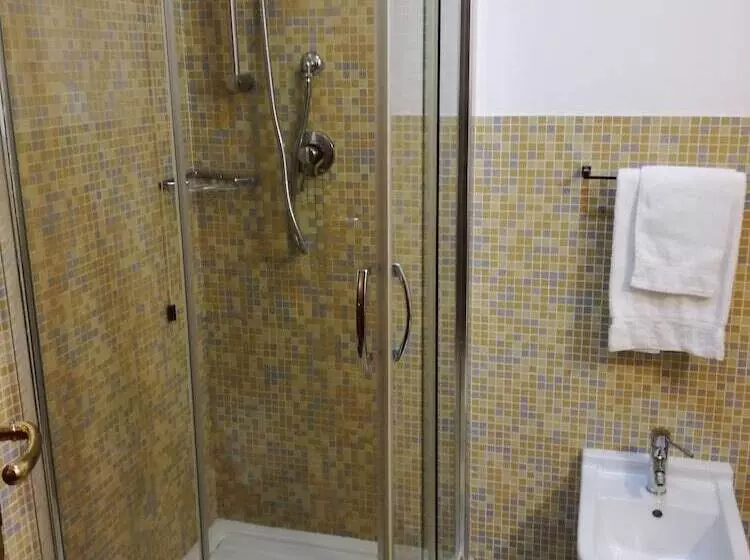 בית מלון כפרי Leonardo Da Vinci