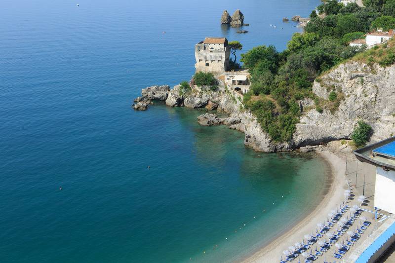 فندق Lloyd S Baia