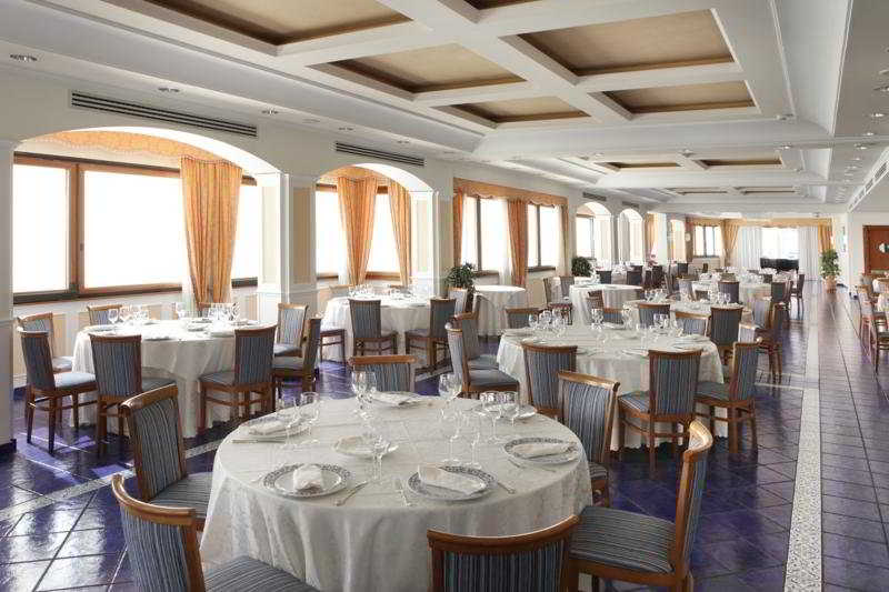 فندق Lloyd S Baia