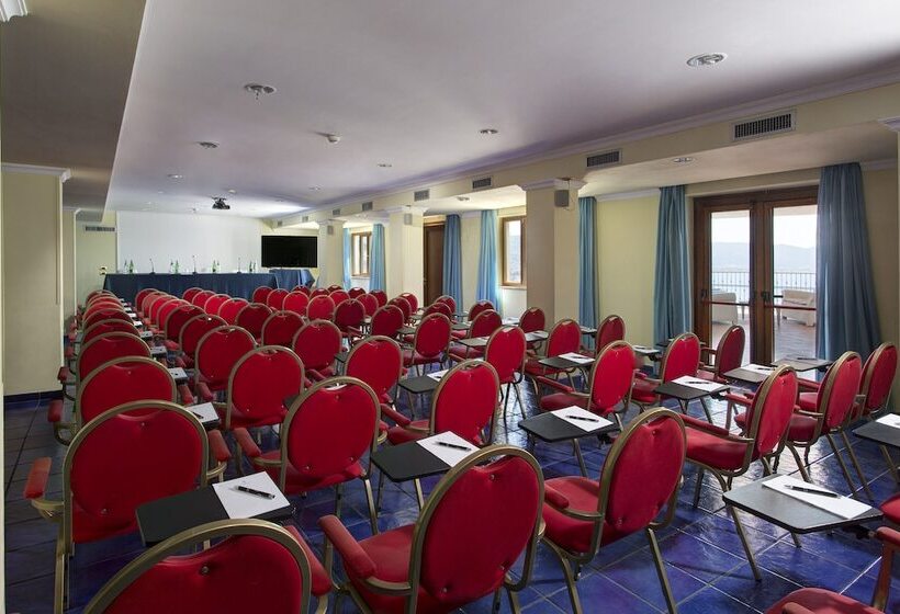 فندق Lloyd S Baia