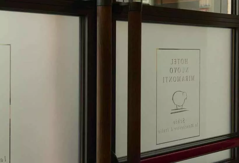 בית מלון כפרי Miramonti