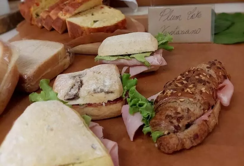 בית מלון כפרי Miramonti