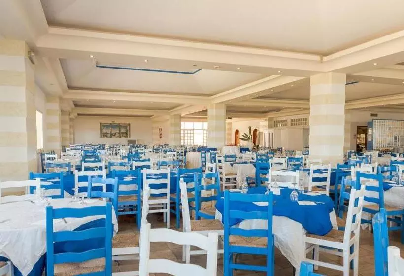 هتل Perla Del Golfo Resort