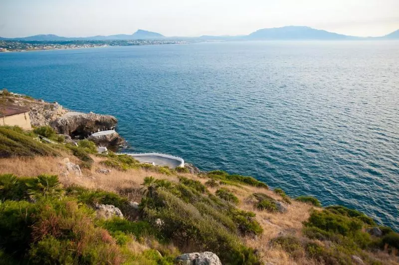 هتل Perla Del Golfo Resort