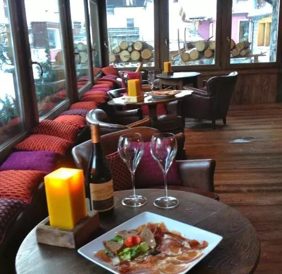 ホテル Punta Maquignaz