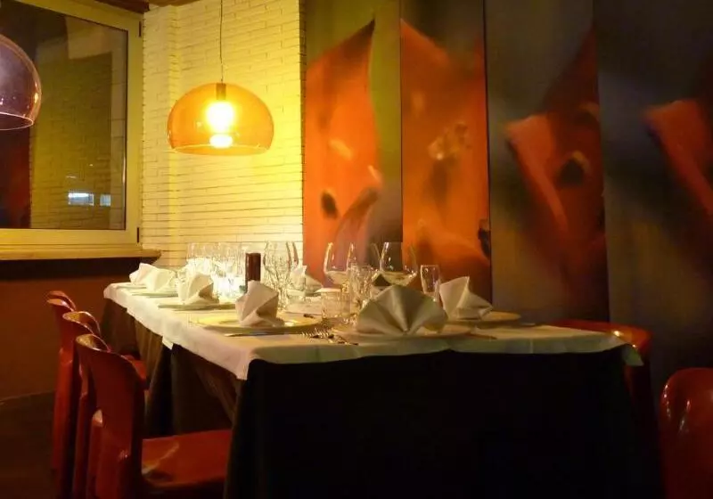 Lh Hotel Arca Street Art