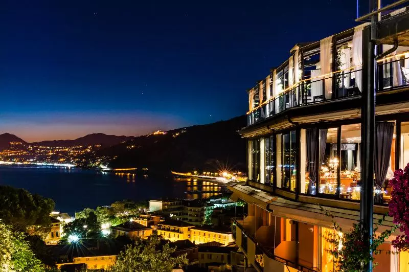 בית מלון כפרי Vis à Vis