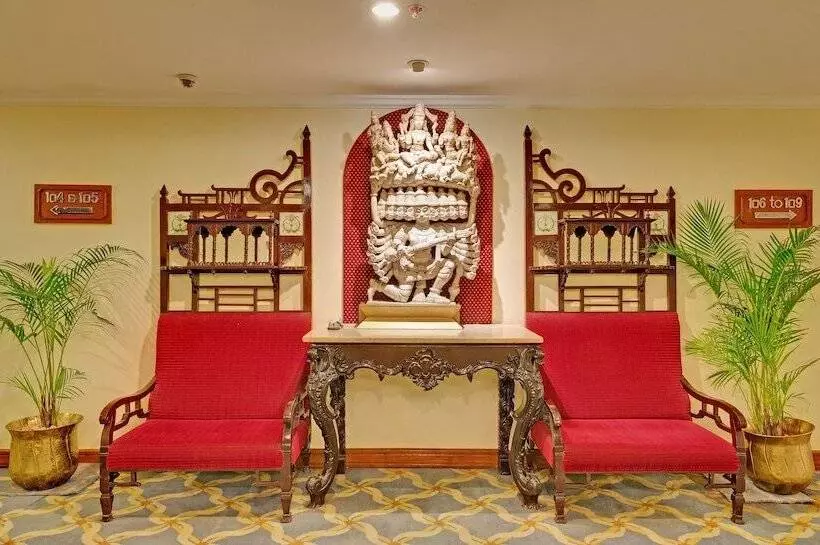 Отель Ambassador Pallava