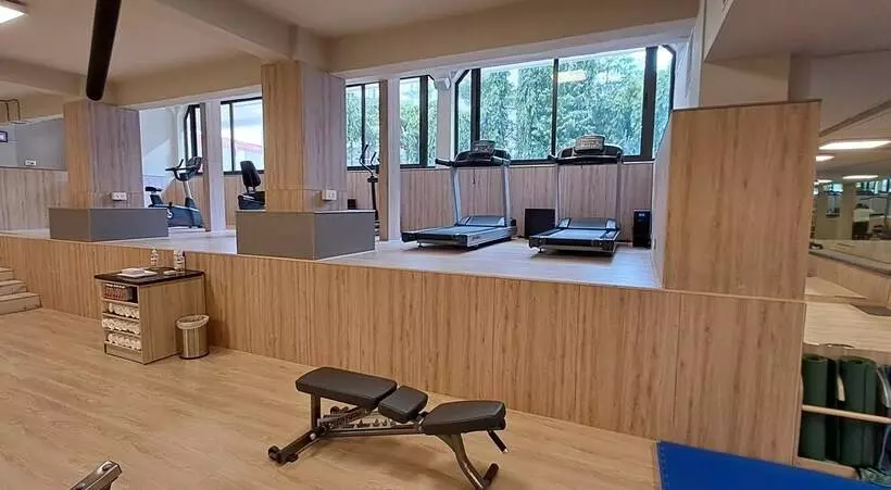 Отель Ambassador Pallava