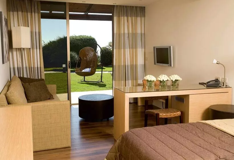 ホテル Dan Accadia Herzliya