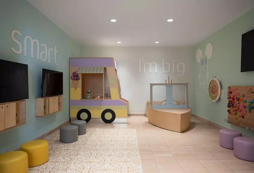 ホテル Dan Accadia Herzliya