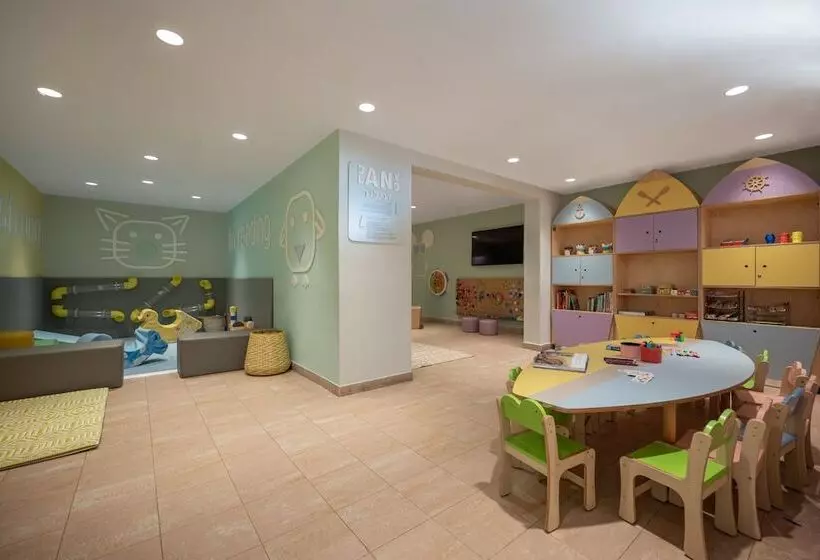 ホテル Dan Accadia Herzliya