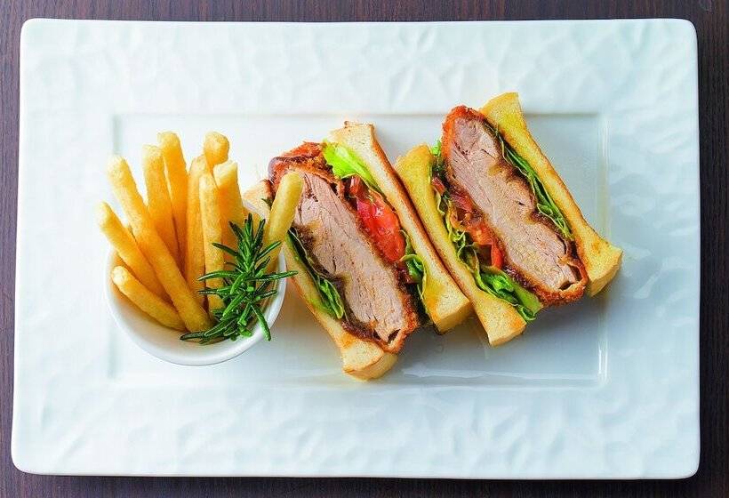 Kumamoto Hotel Castle