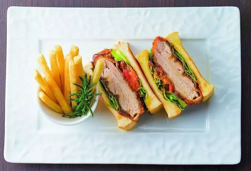 Kumamoto Hotel Castle