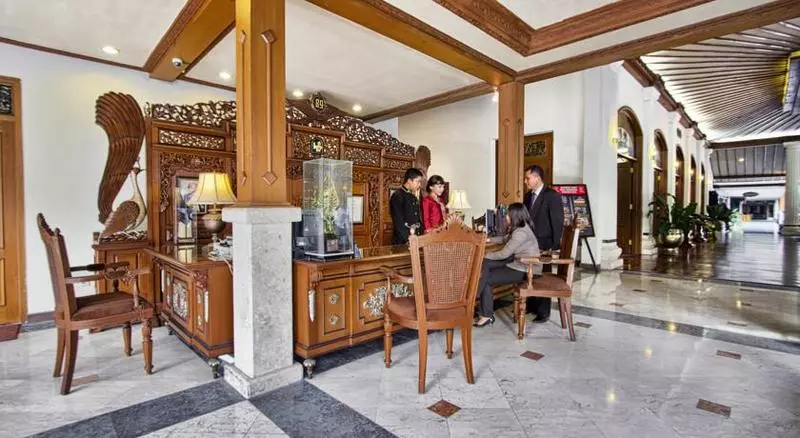 Kusuma Sahid Prince Hotel Solo