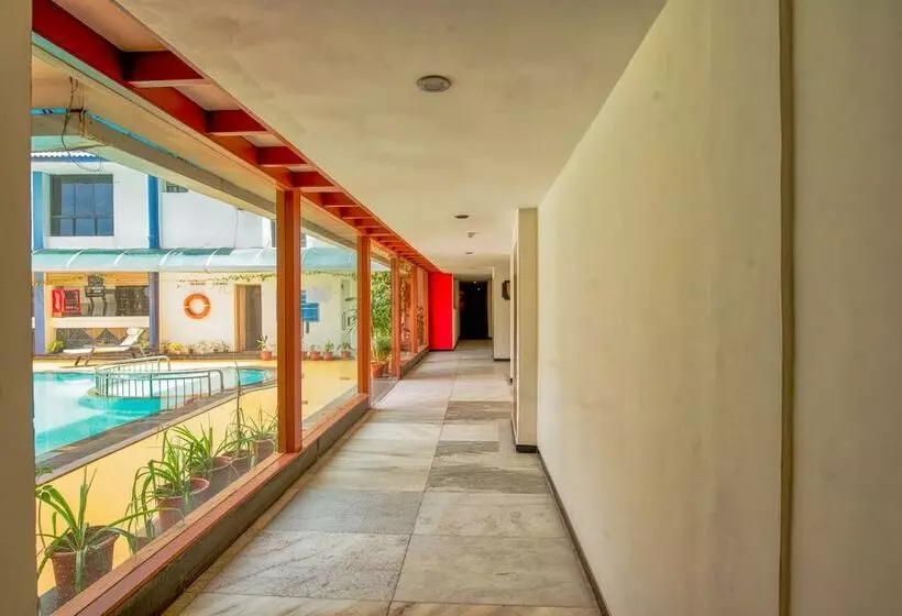 La Paz Gardens Beacon Hotel   Vasco Da Gama Goa