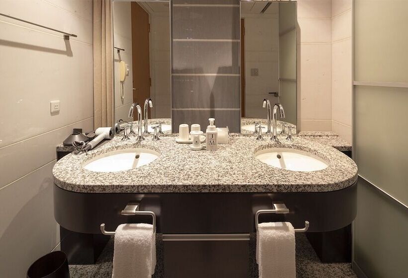 בית מלון כפרי Marunouchi