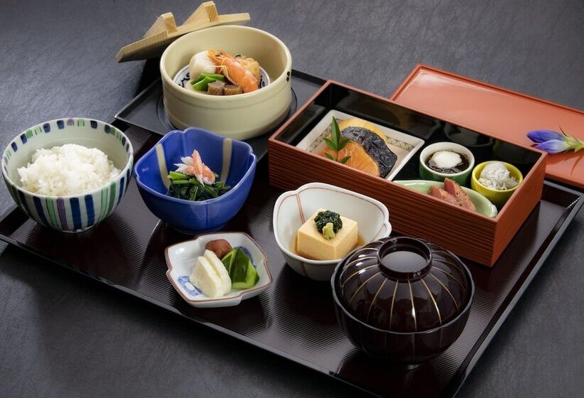 בית מלון כפרי Marunouchi