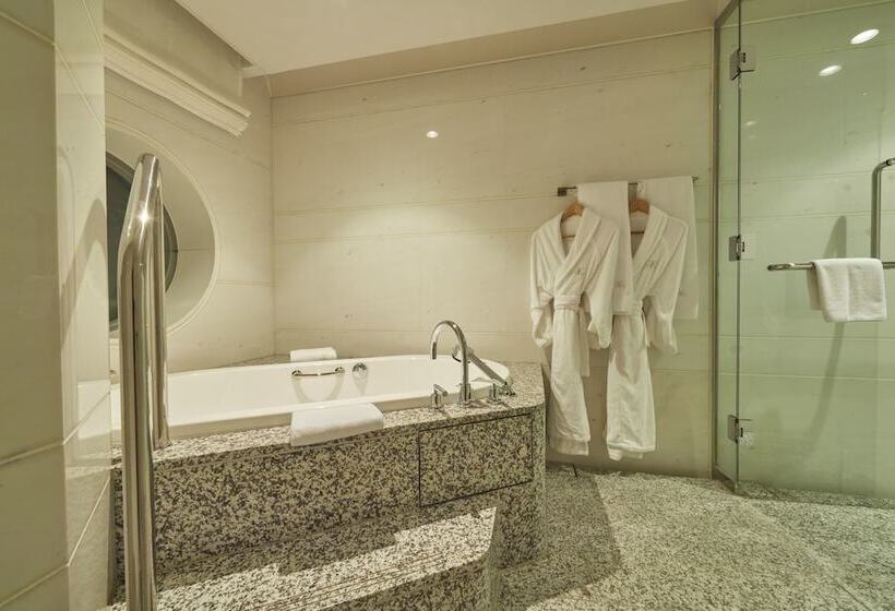 בית מלון כפרי Marunouchi