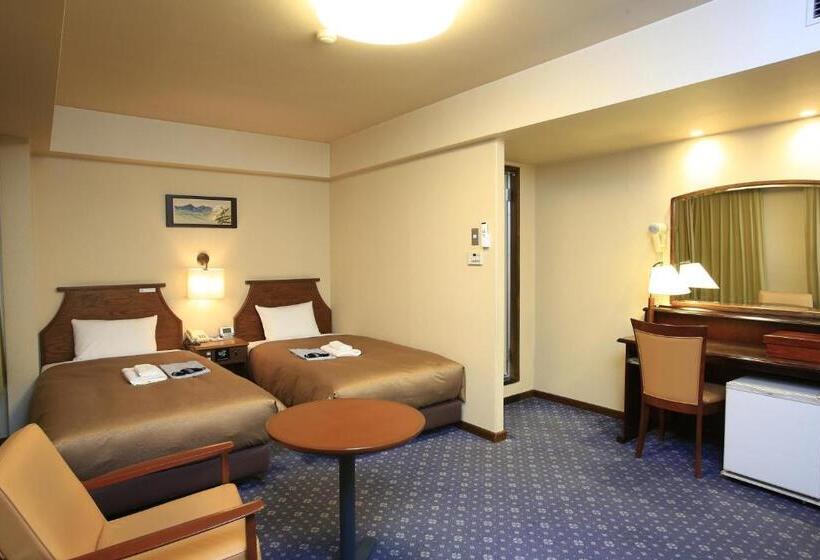 בית מלון כפרי New Station