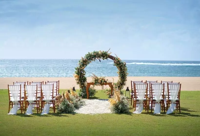 Nusa Dua Beach Hotel And Spa Handwritten Collection
