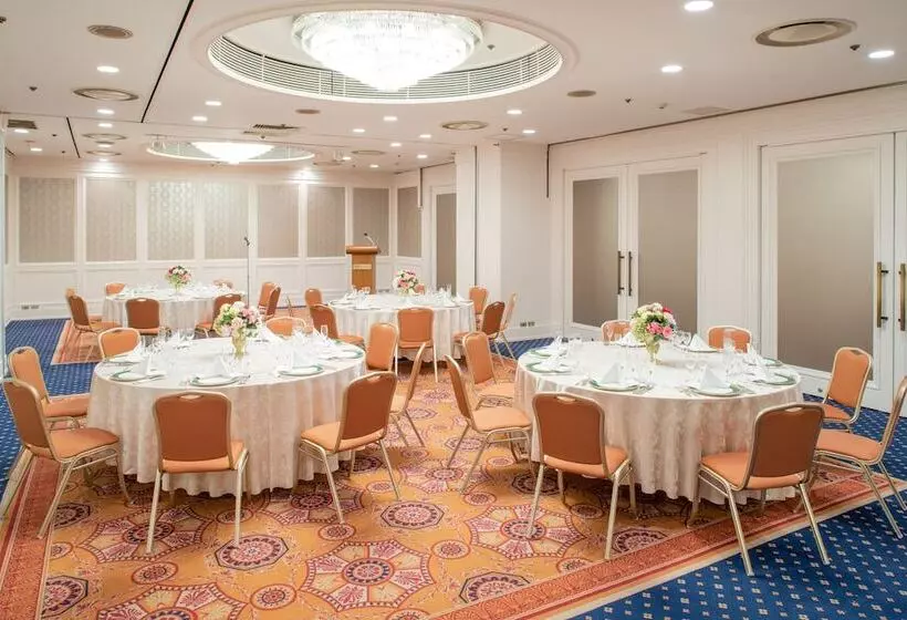 ホテル Okura Niigata