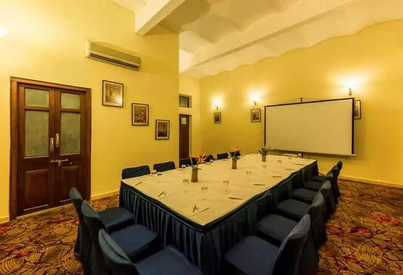 酒店 Royal Orchid Metropole Mysore