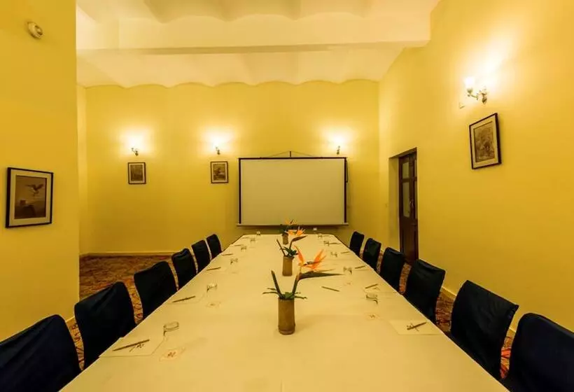 酒店 Royal Orchid Metropole Mysore